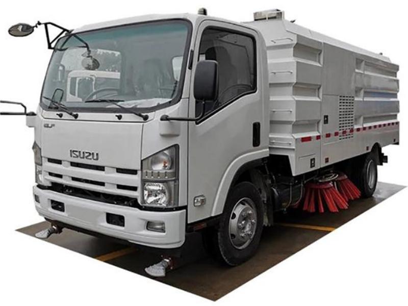 Isuzu Water Cleaning Street Road Sweeper Truck 9000L